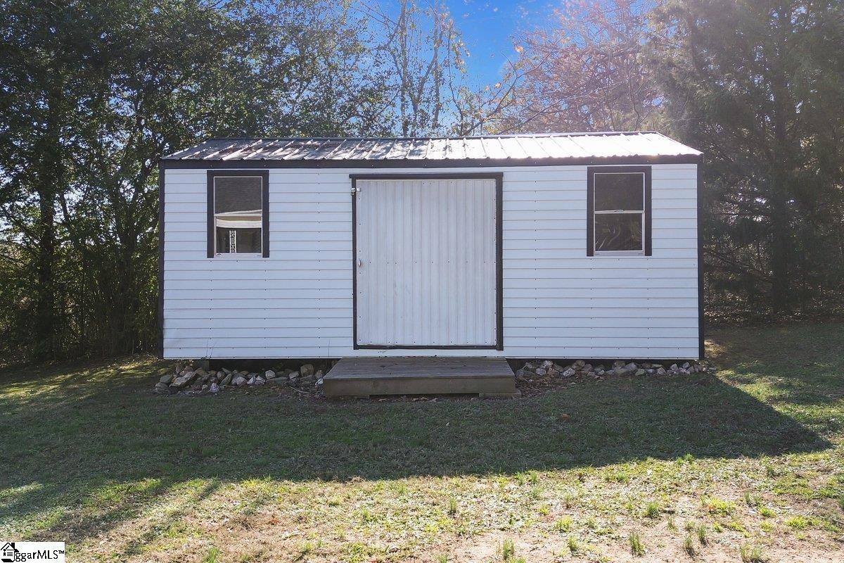 462 Stewart Road Fountain Inn, SC 29644 - Photo 29 of 32