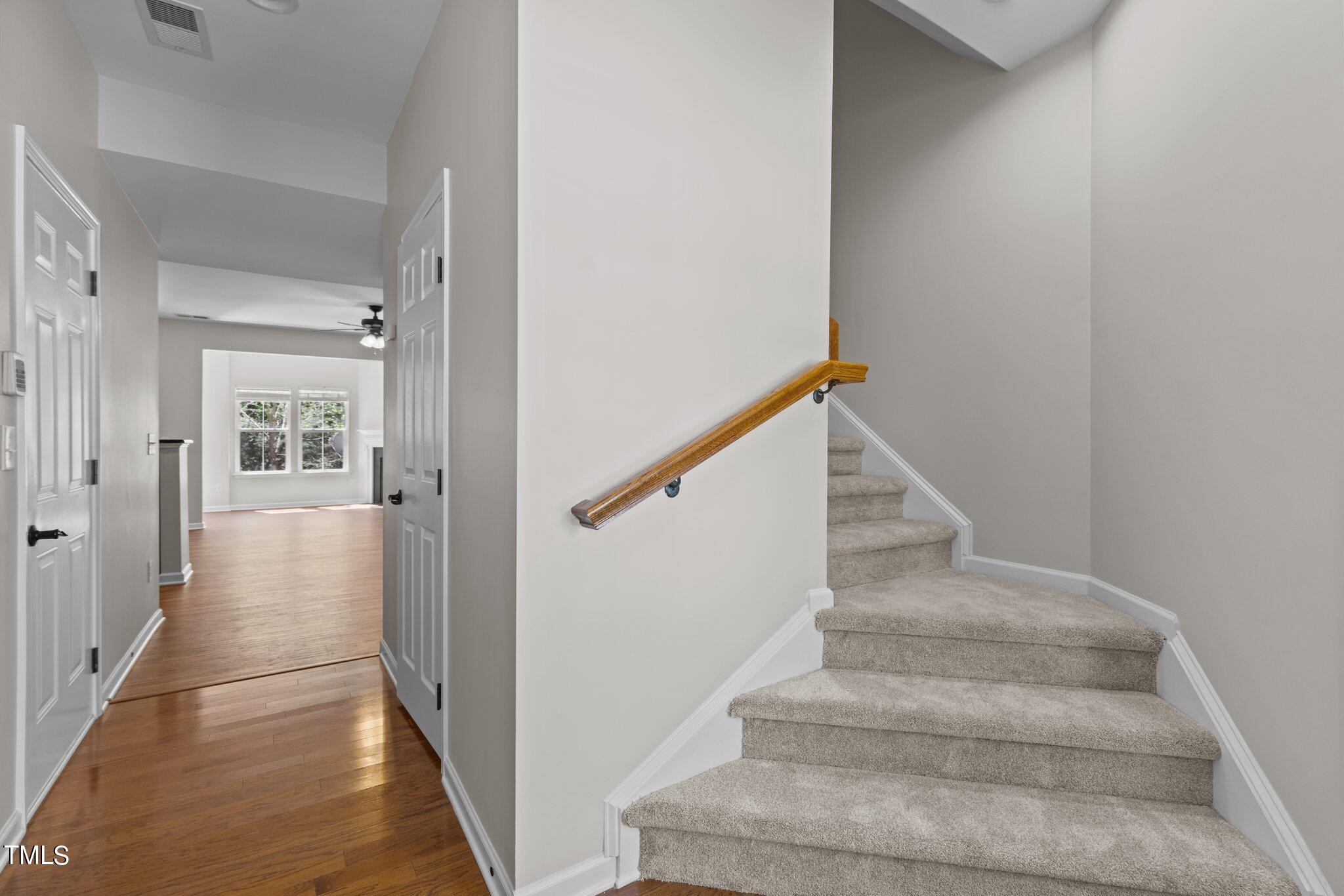 439 Panorama View Loop Cary, NC 27519 - Photo 4 of 42 a view of an entryway