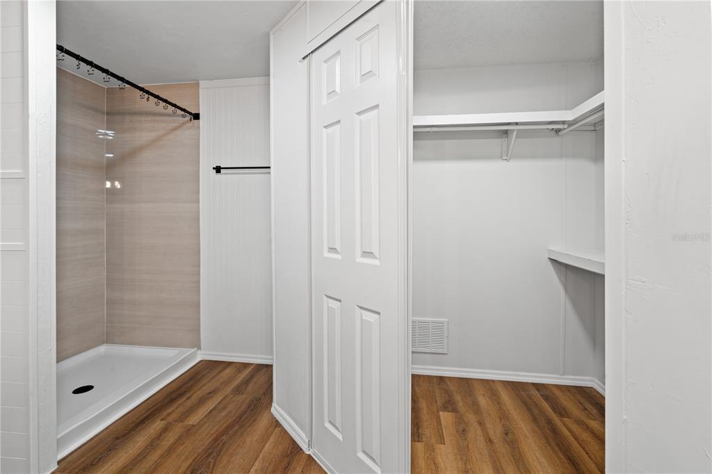 1431 Southeast 29 Terrace Gainesville, FL 32641 - Photo 14 of 29