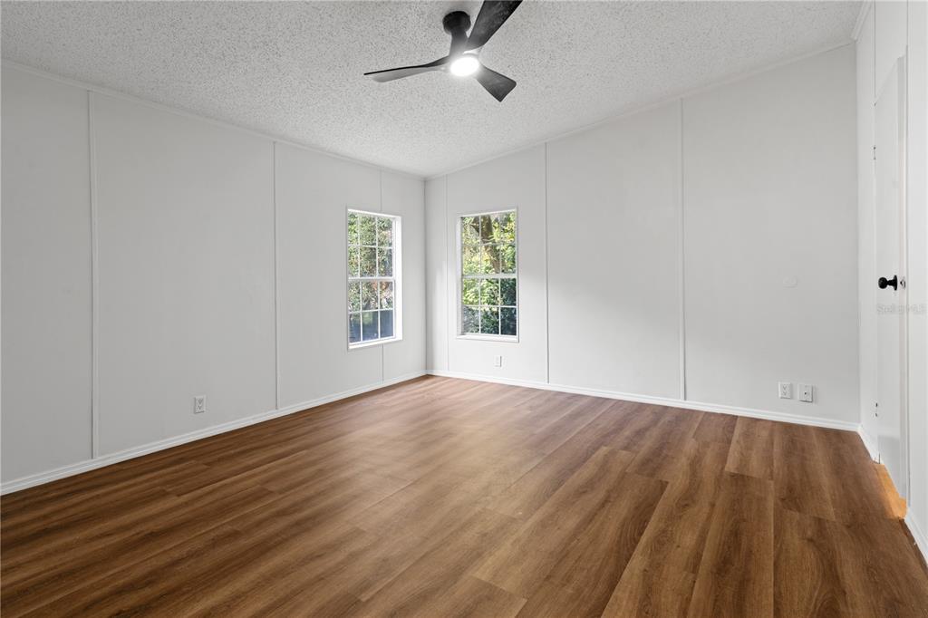 1431 Southeast 29 Terrace Gainesville, FL 32641 - Photo 10 of 29