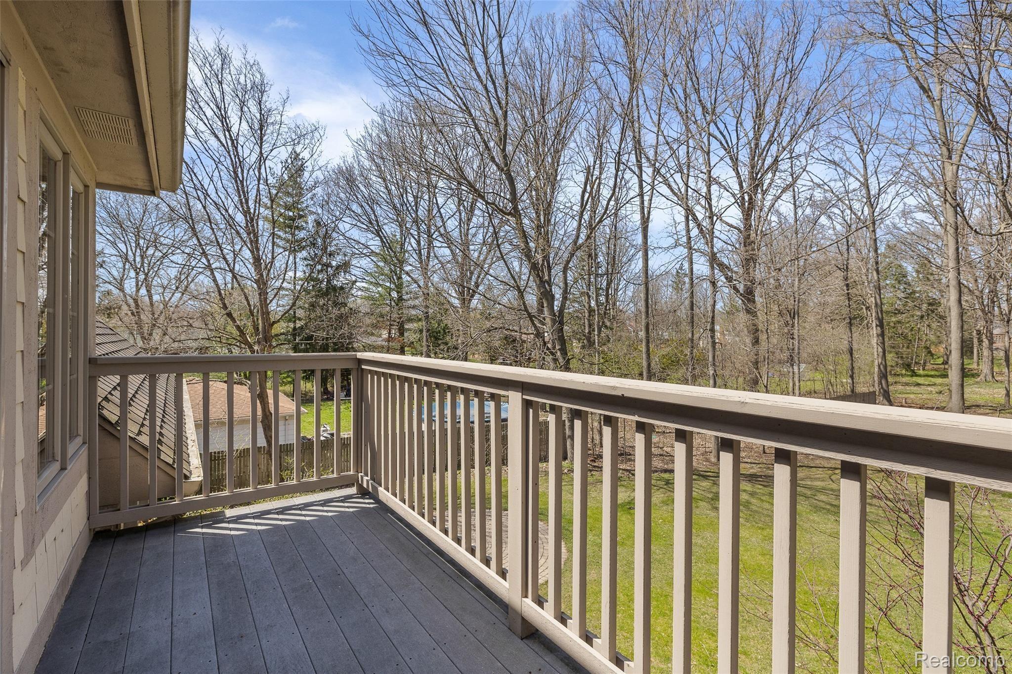 523 Trinway Road Troy, MI 48085 - Photo 41 of 55 523 Trinway-86.jpg
