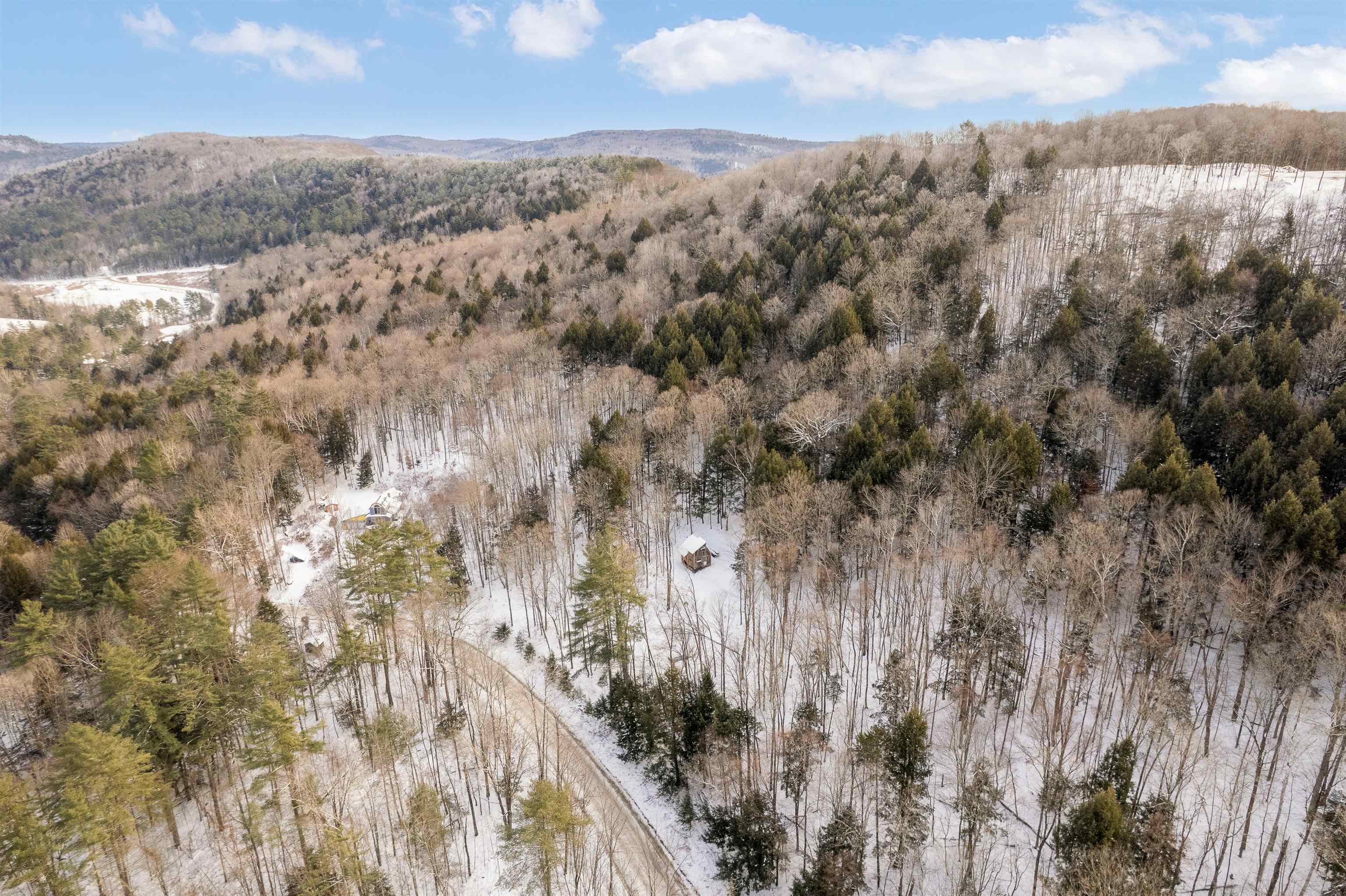 167 Leons Lane Sharon, VT 05068 - Photo 13 of 17
