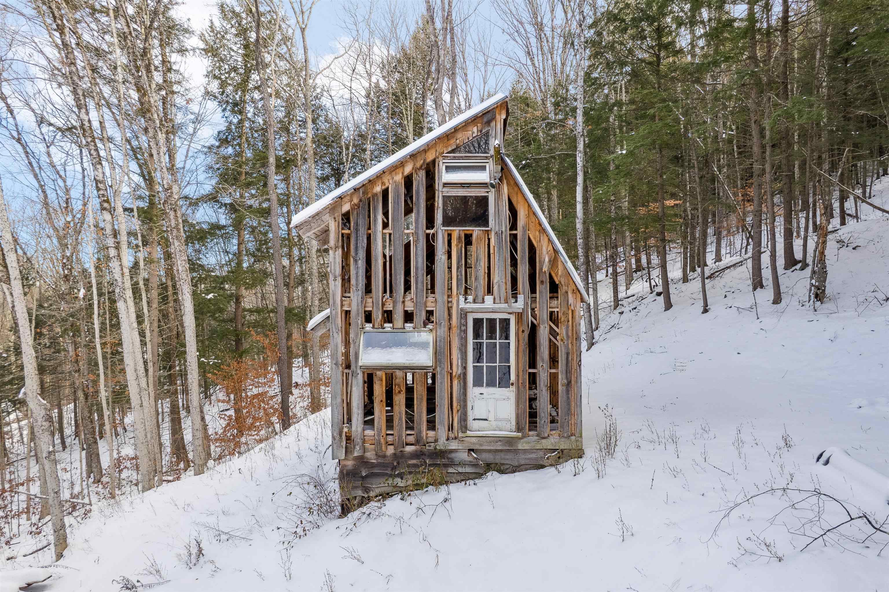 167 Leons Lane Sharon, VT 05068 - Photo 15 of 17
