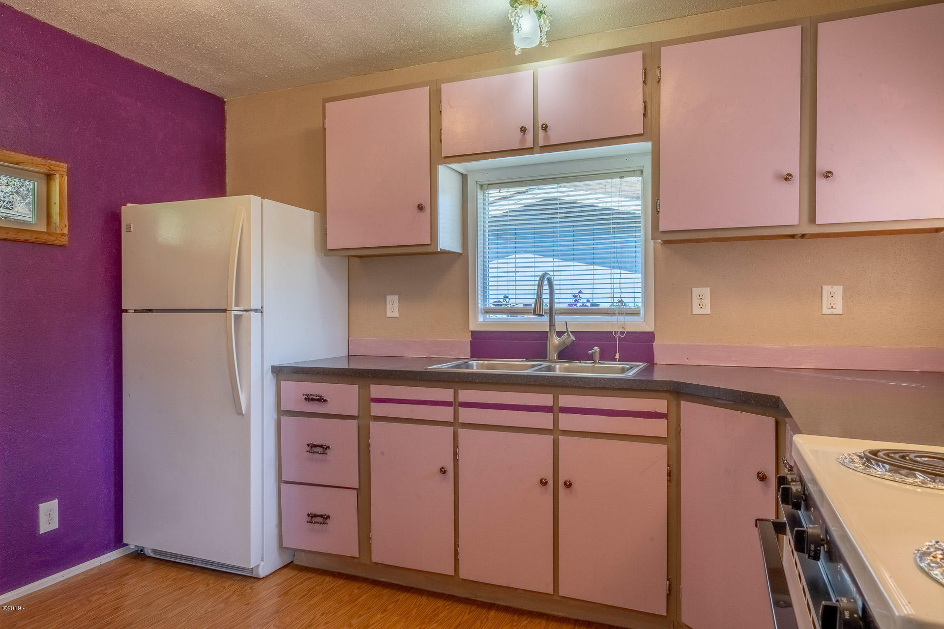 1346 Hidden Valley Road Newport, OR 97365 - Photo 13 of 23 Kitchen