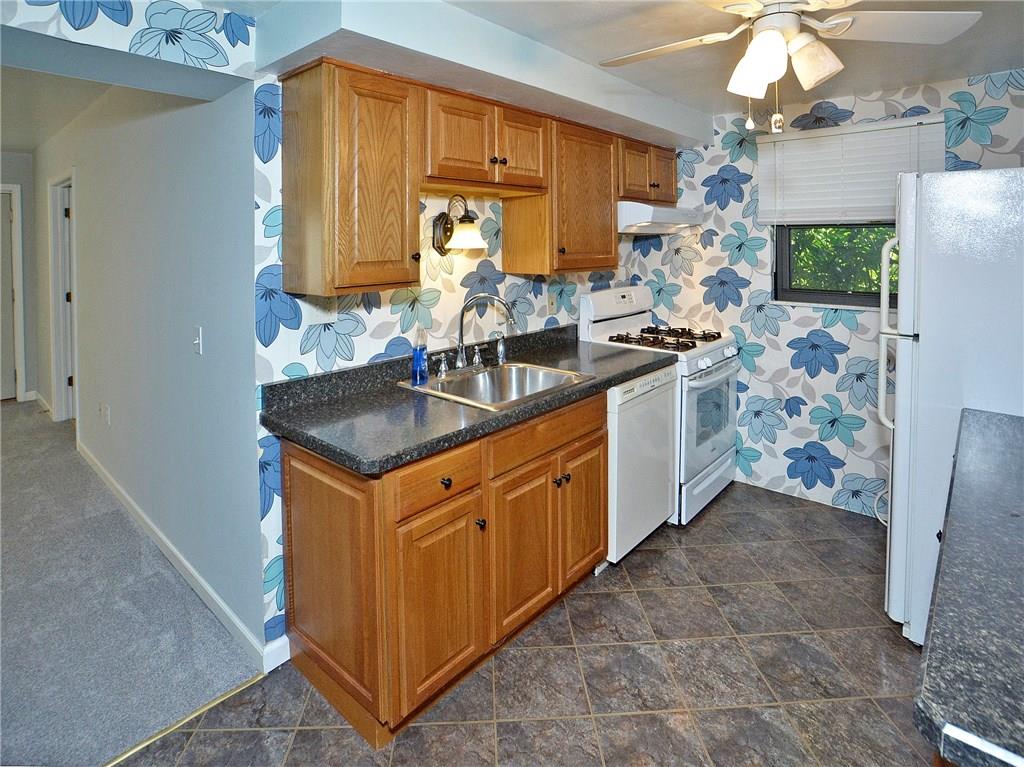 6420 Verona Road Verona, PA 15147 - Photo 7 of 22 Gallery Image 7