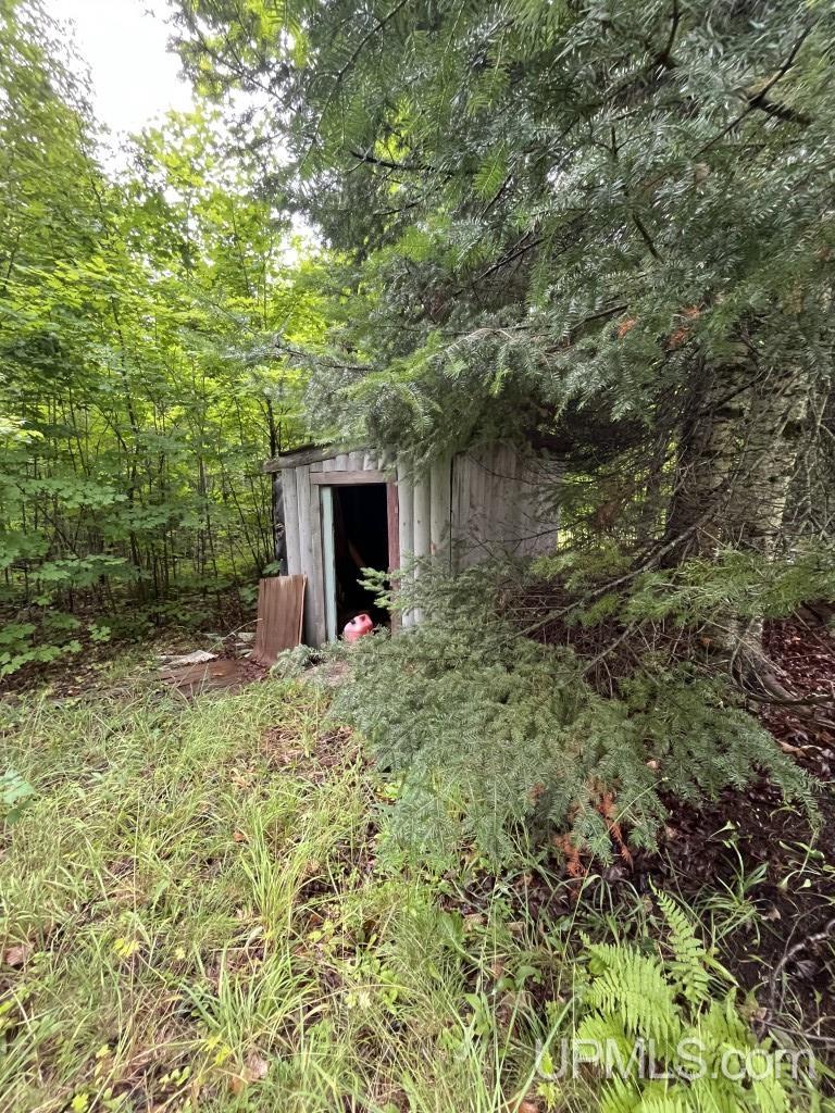 N6853 Connors Road Munising, MI 49862 - Photo 8 of 15