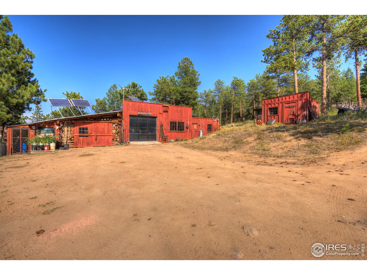 900 Spruce Drive Lyons, CO 80540 - Photo 30 of 40 a view of residential houses with outdoor space