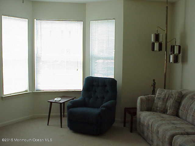 61 Timberline Road Bayville, NJ 08721 - Photo 14 of 19 MVC-009S