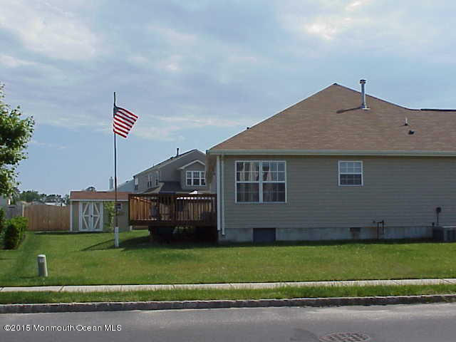 61 Timberline Road Bayville, NJ 08721 - Photo 15 of 19 MVC-021S