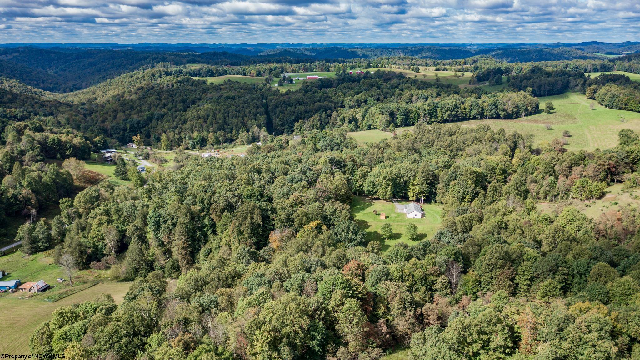 1129 Scotch Hill Road Thornton, WV 26440 - Photo 22 of 30 Gallery Image 22