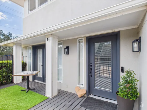 $2,200 | 5306 Beacon Drive, Unit A, Austin, TX 78734