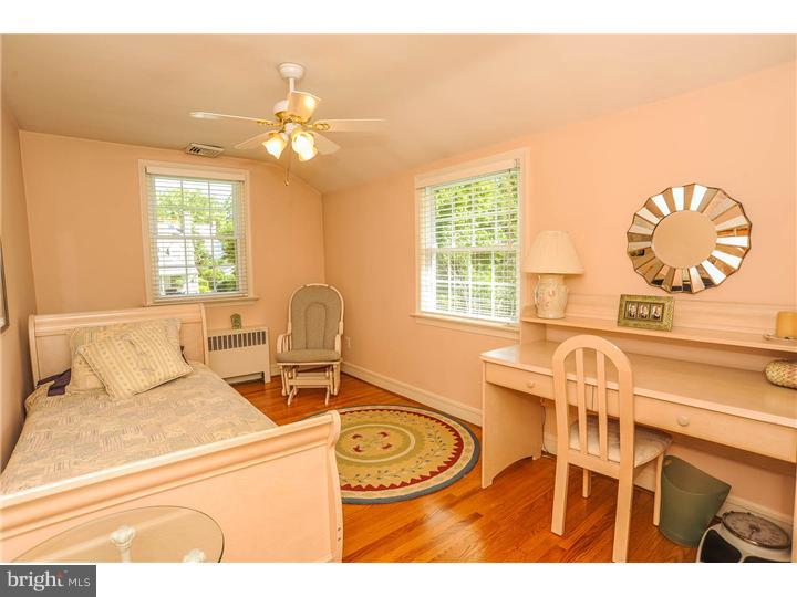15 Shawnee Road Ardmore, PA 19003 - Photo 19 of 25 Bedroom 3