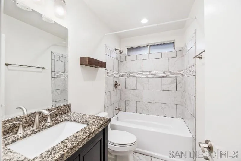 1257 Cresthill Road El Cajon, CA 92021 - Photo 25 of 31 Gallery Image 25