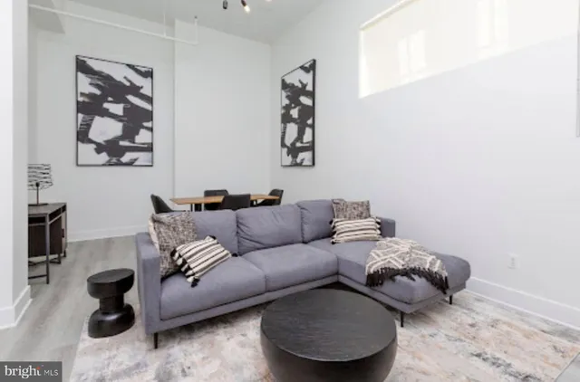 $900 | 300 Cathedral Street, Unit 304, Baltimore, MD 21201