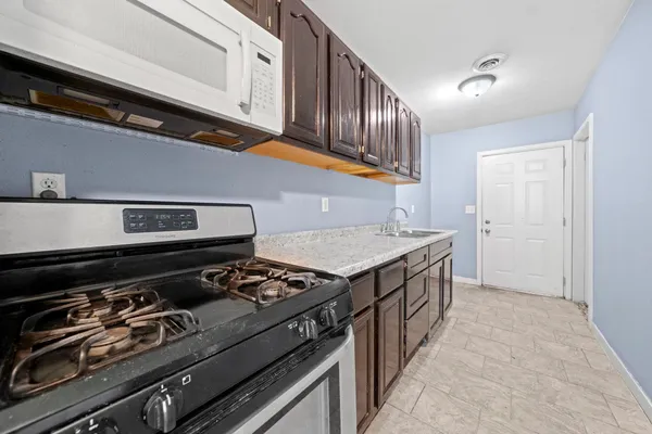 $175,000 | 345 South Memorial Avenue, Rockford, IL 61102