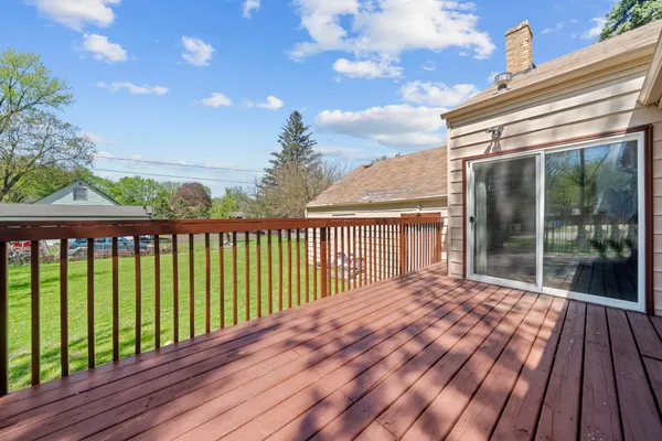 $175,000 | 345 South Memorial Avenue, Rockford, IL 61102