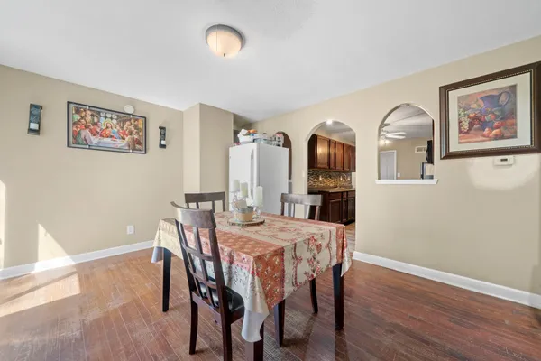 $175,000 | 345 South Memorial Avenue, Rockford, IL 61102