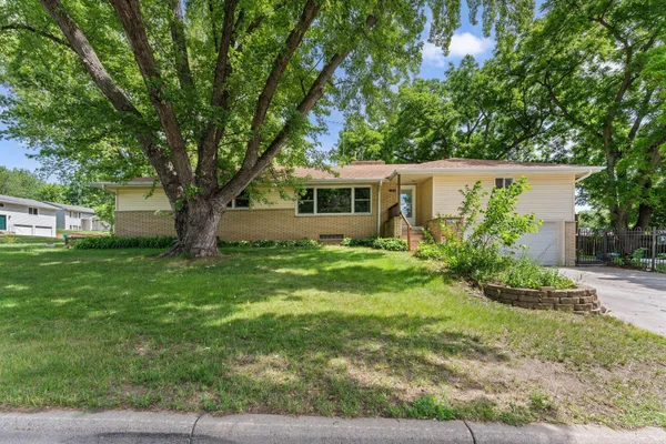 $325,000 | 8360 Cedar Street, Rockford, MN 55373