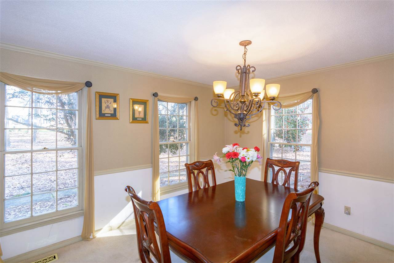 709 Lanham Place Raleigh, NC 27615 - Photo 6 of 25 Photo 6