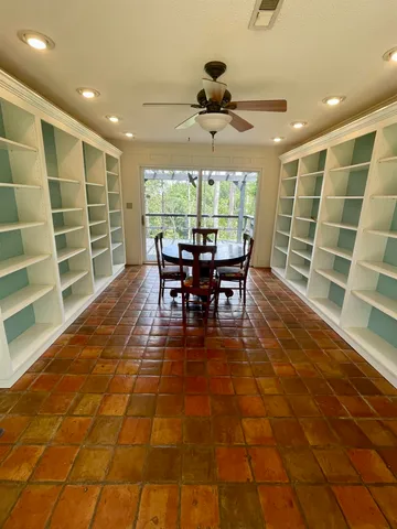 $949,900 | 380 Indian Creek Road, Spartanburg, SC 29302