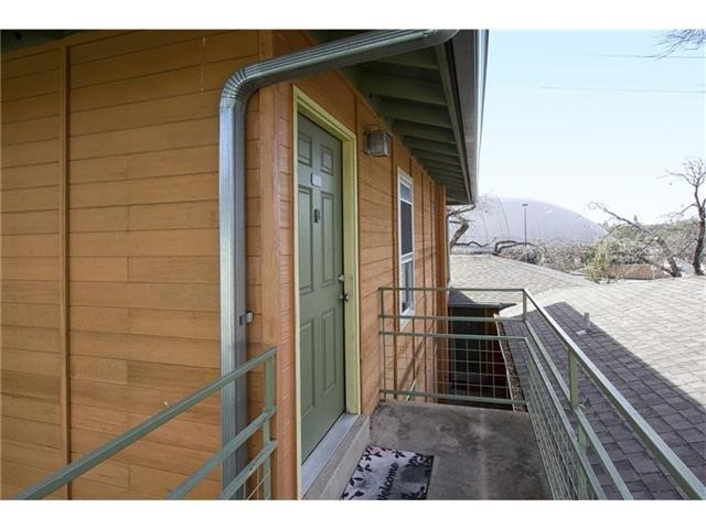 2703 Swisher Street, Unit 307A Austin, TX 78705 - Photo 11 of 12