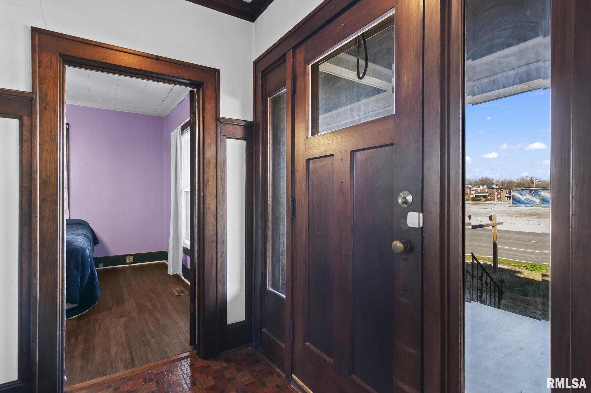 1711 South 5th Street Springfield, IL 62703 - Photo 7 of 48 Gallery Image 7