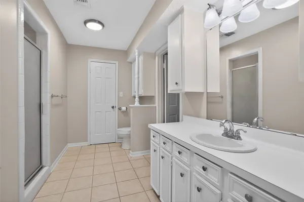 $559,900 | 112 Kirkwood Lane, Conroe, TX 77304