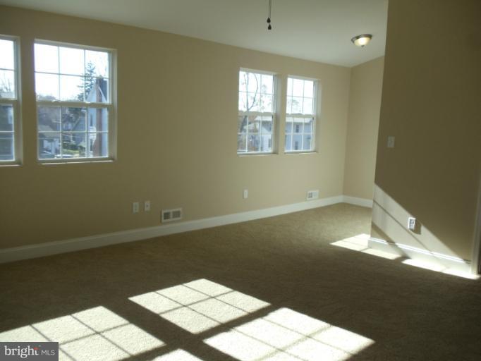 4010 Chatham Road Baltimore, MD 21207 - Photo 20 of 24 Bedroom (Master)