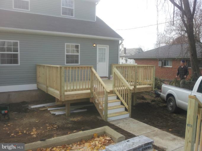 4010 Chatham Road Baltimore, MD 21207 - Photo 24 of 24 Exterior (Rear)