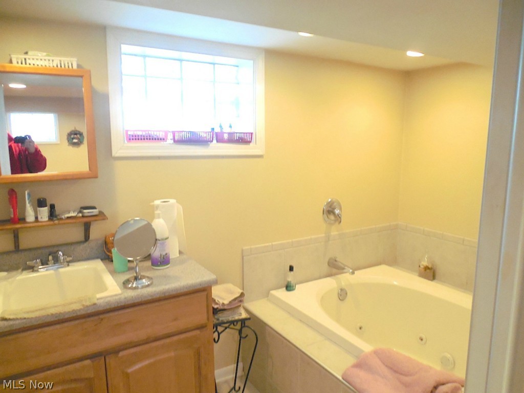2139 Morgan Run Road Coshocton, OH 43812 - Photo 10 of 23 Gallery Image 10