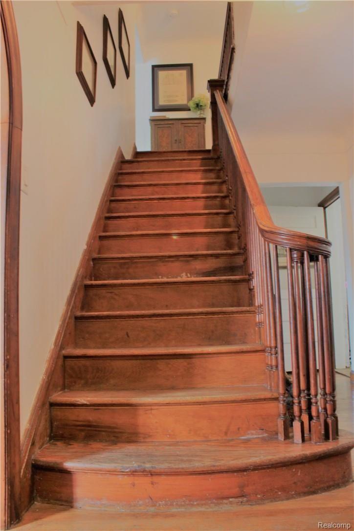 4176 Audubon Road Detroit, MI 48224 - Photo 12 of 24 Stairway.JPG
