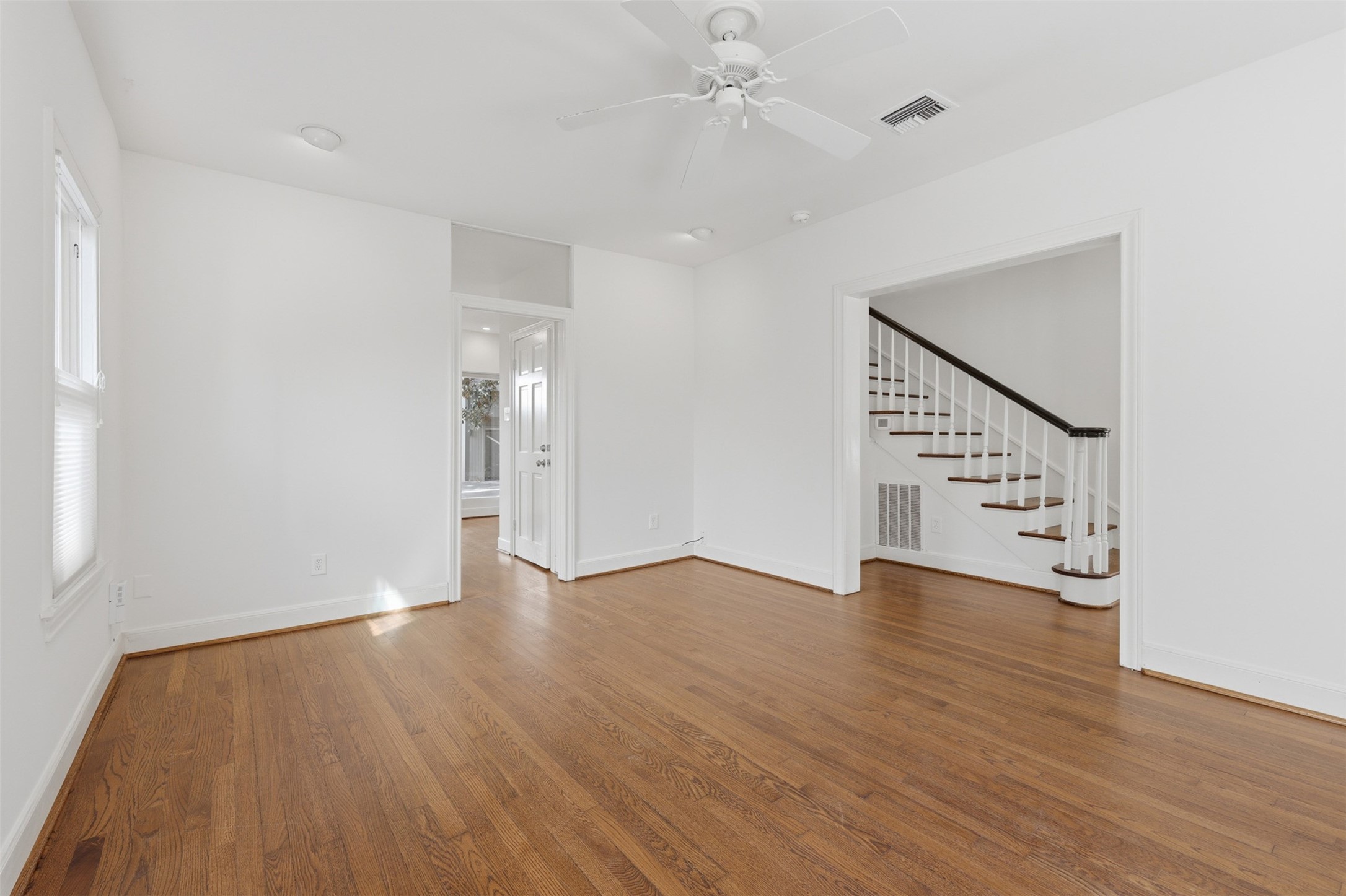 2132 Tangley Street Houston, TX 77005 - Photo 15 of 39 Another view of the den