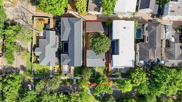 $4,500 | 2132 Tangley Street, Houston, TX 77005