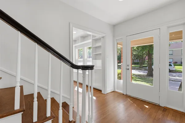 $4,500 | 2132 Tangley Street, Houston, TX 77005