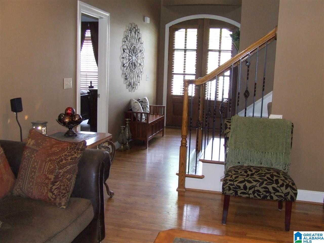 108 Lauchlin Lane Pelham, AL 35124 - Photo 4 of 47
