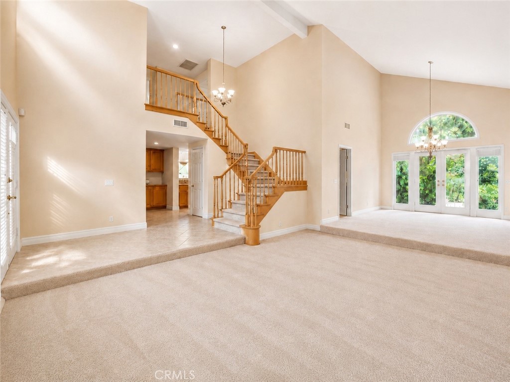 2811 North Roxbury Street Orange, CA 92867 - Photo 2 of 22