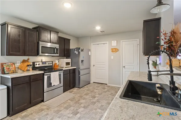 $298,500 | 2720 Turning Creek Street, Temple, TX 76504
