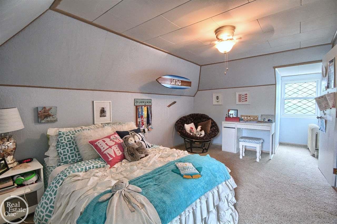 1045 Harvard Road Grosse Pointe Park, MI 48230 - Photo 28 of 29