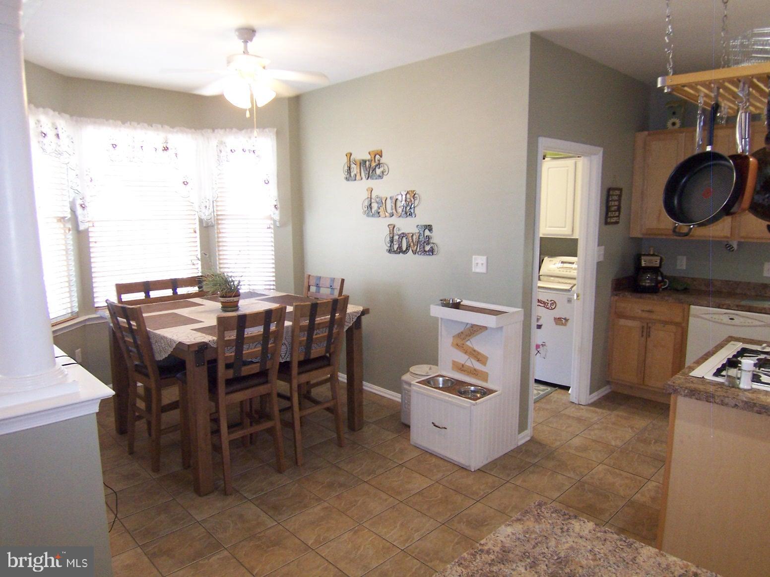 214 Commodore Drive Baltimore, MD 21221 - Photo 9 of 29 Gallery Image 9