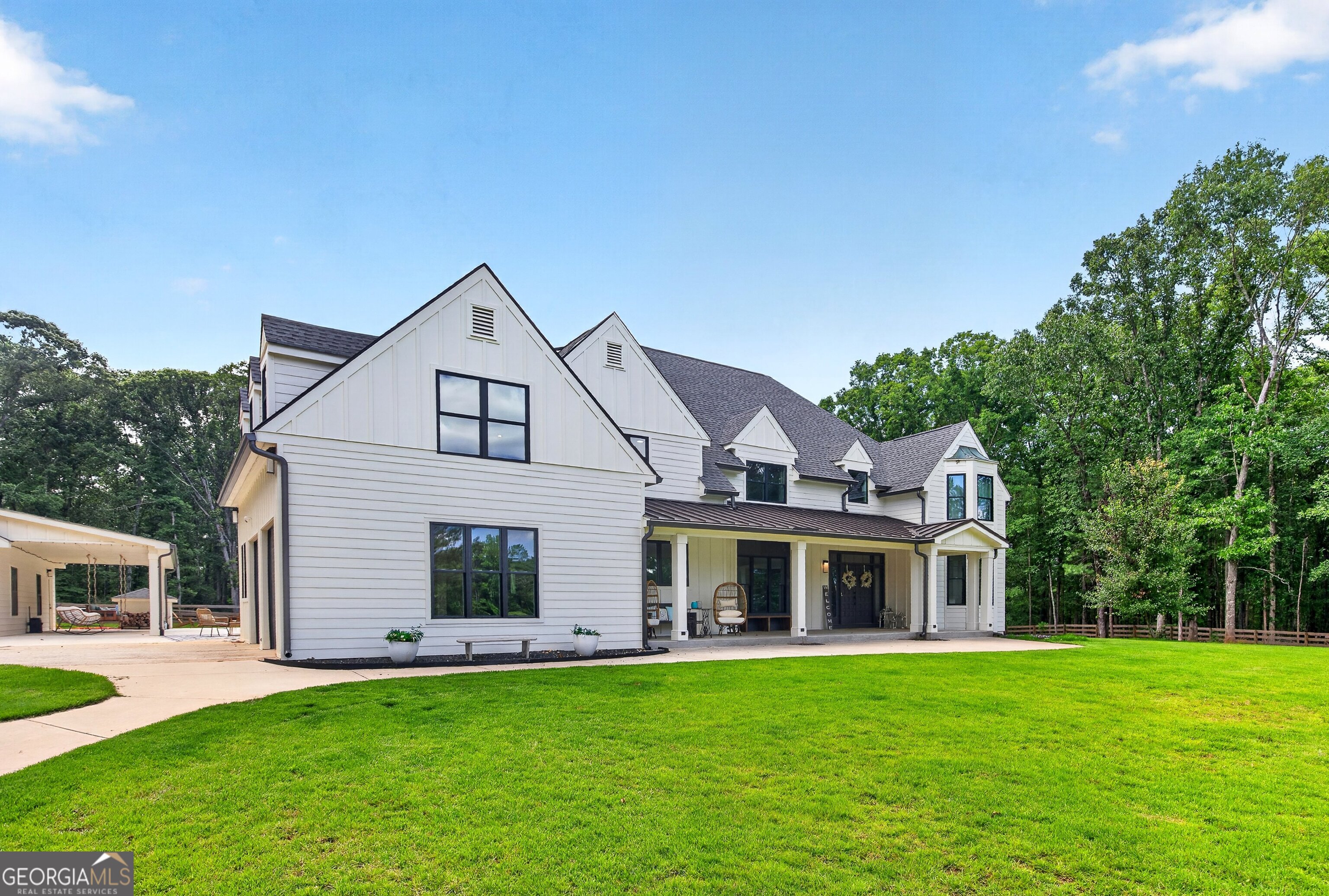 583 Padgett Road Senoia, GA 30276 - Photo 9 of 94