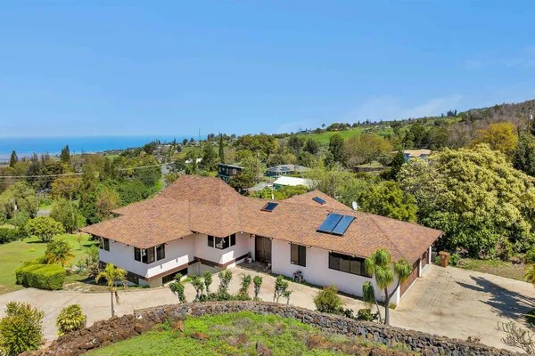 $2,488,000 | 110 Kamehameiki Road, Kula, HI 96790