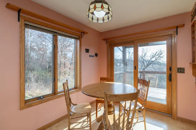 $674,900 | W12041 497th Avenue, Prescott, WI 54021