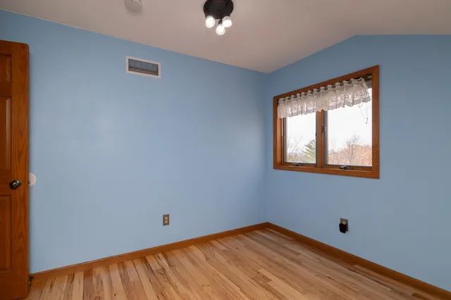 $674,900 | W12041 497th Avenue, Prescott, WI 54021