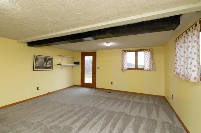 $674,900 | W12041 497th Avenue, Prescott, WI 54021