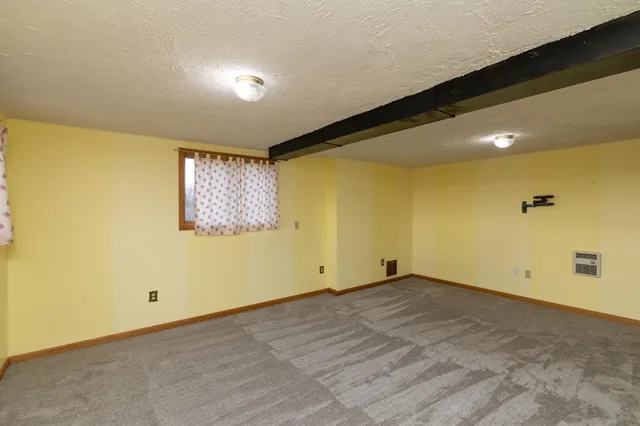 $674,900 | W12041 497th Avenue, Prescott, WI 54021