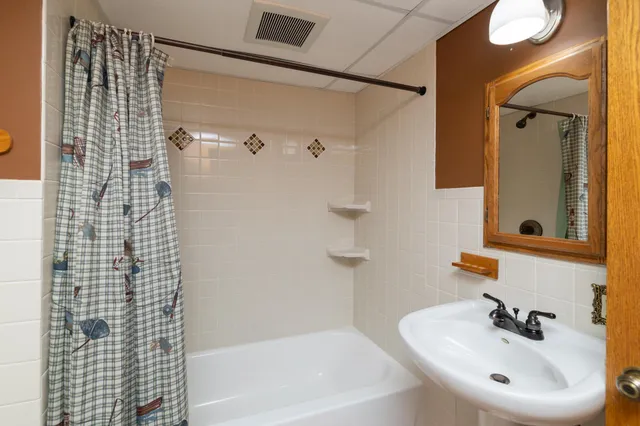 $674,900 | W12041 497th Avenue, Prescott, WI 54021