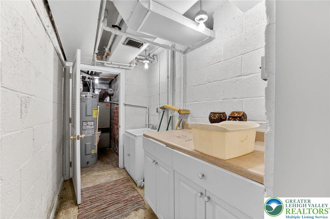 3535 Altonah Road Bethlehem, PA 18017 - Photo 48 of 49 a utility room with sink dryer and washer