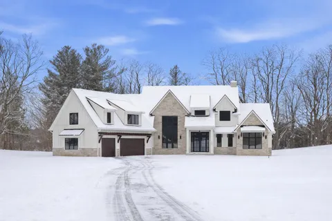 $6,999,000 | 4779 Pine Meadows Lane, Chenequa, WI 53029