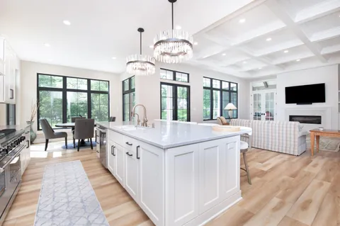 $6,999,000 | 4779 Pine Meadows Lane, Chenequa, WI 53029