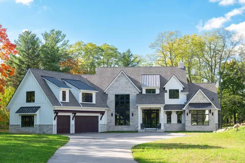 $6,999,000 | 4779 Pine Meadows Lane, Chenequa, WI 53029